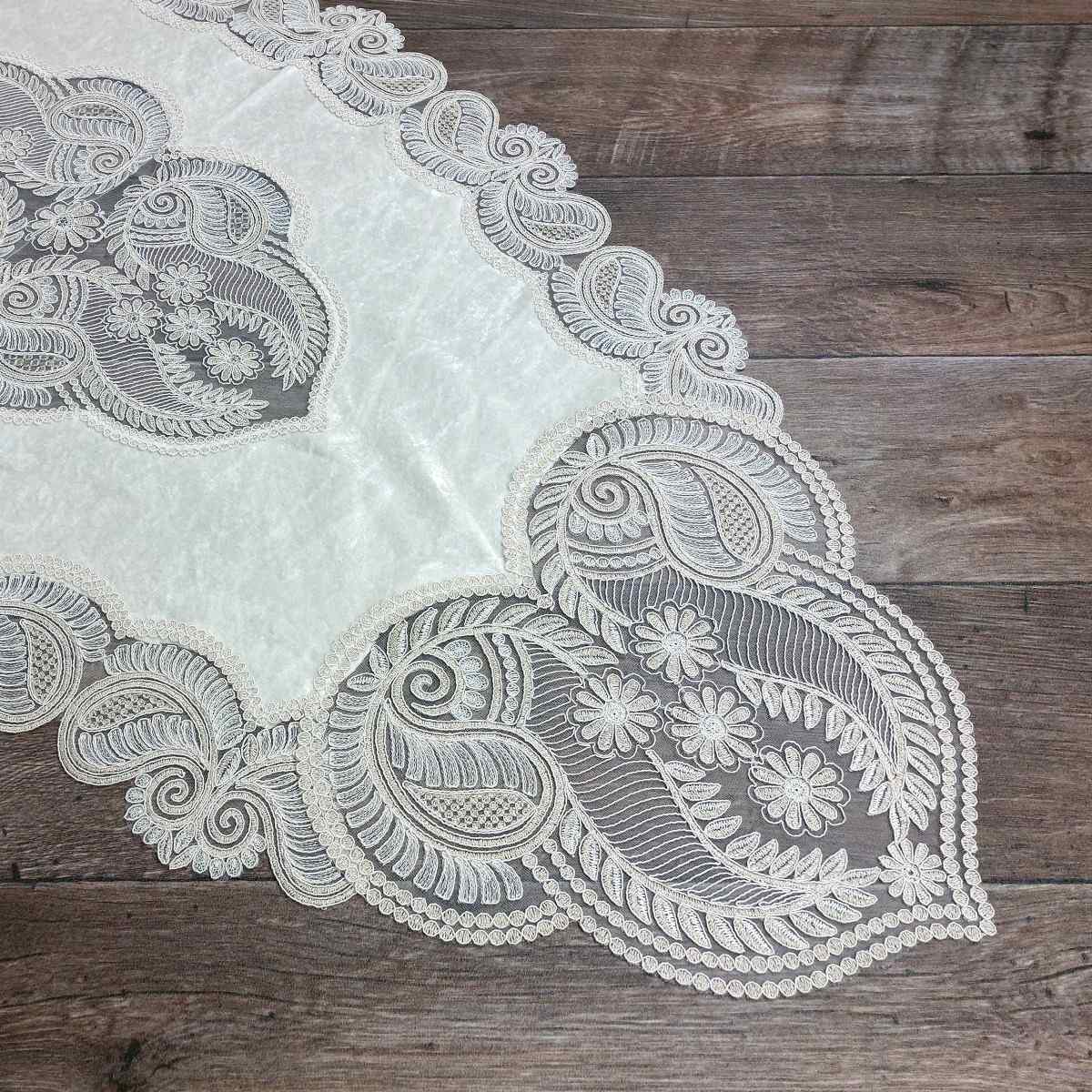 Runner in velluto con tulle ricamato 65 x 140 cm - R100